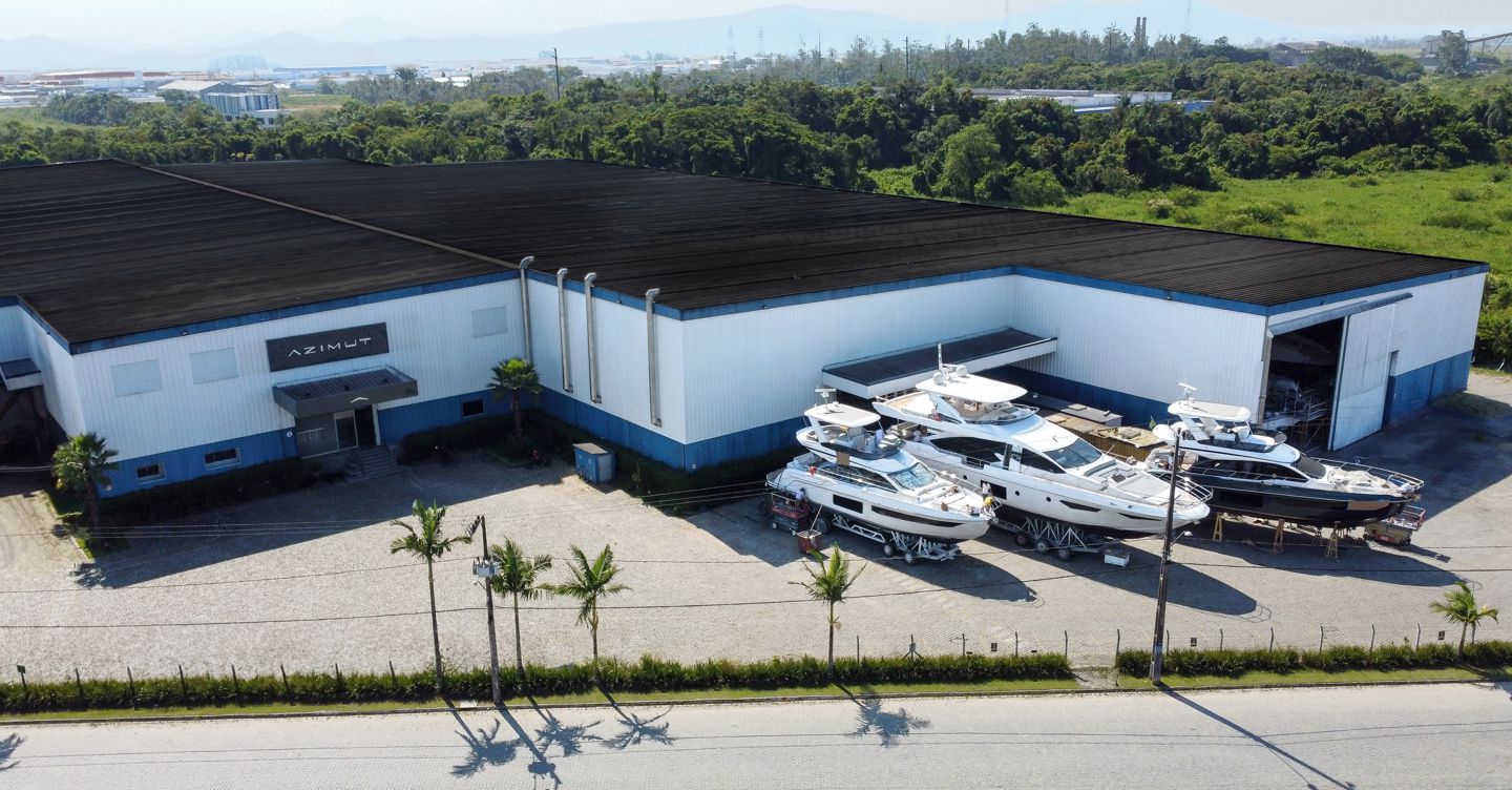 Azimut investe in Brasile per ampliare il cantiere